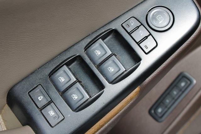 used 2019 GMC Yukon XL car, priced at $28,990
