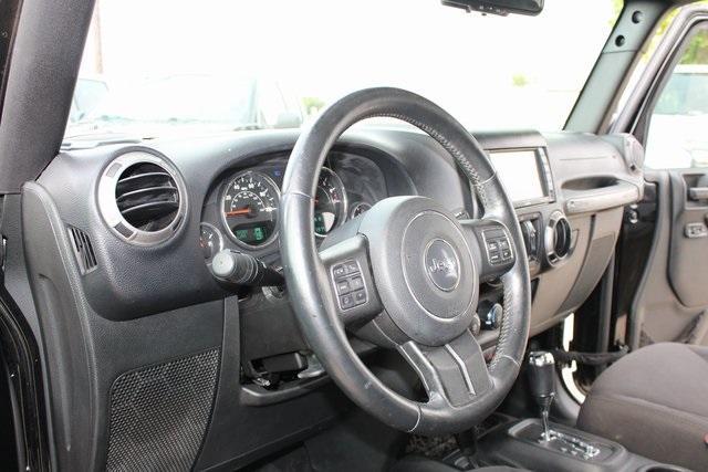 used 2015 Jeep Wrangler Unlimited car, priced at $18,590