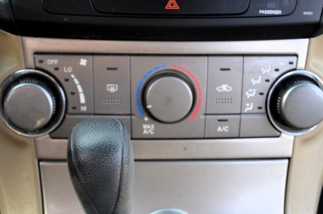 used 2011 Toyota Highlander car, priced at $9,190