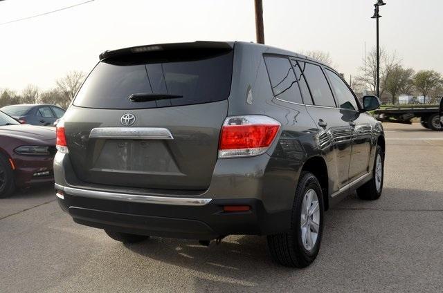 used 2011 Toyota Highlander car, priced at $9,190