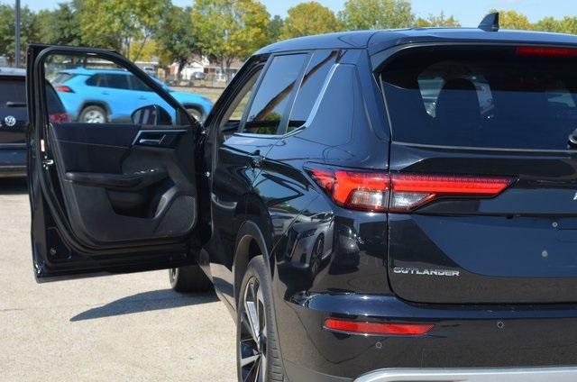 used 2022 Mitsubishi Outlander car, priced at $17,690