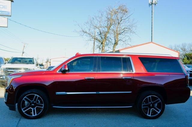 used 2019 Cadillac Escalade ESV car, priced at $35,290