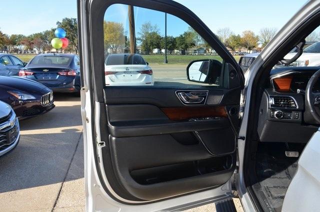 used 2019 Lincoln Navigator car, priced at $32,990