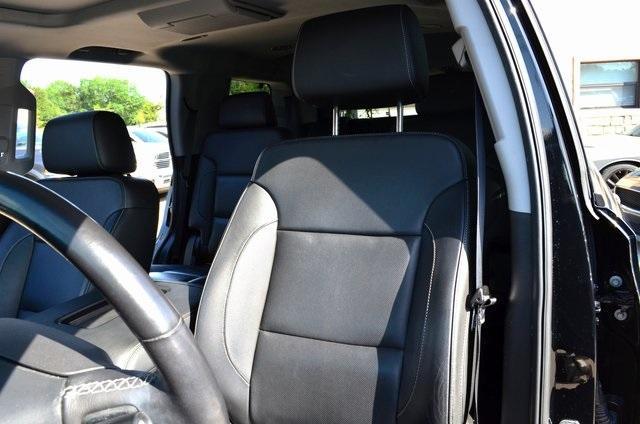 used 2019 GMC Yukon car, priced at $33,990