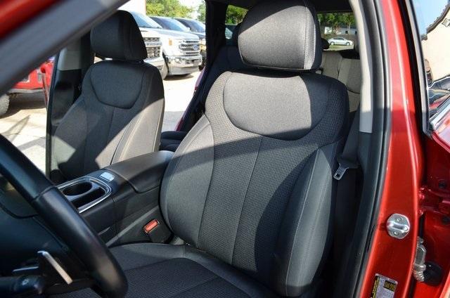 used 2022 Hyundai Santa Fe car, priced at $22,990