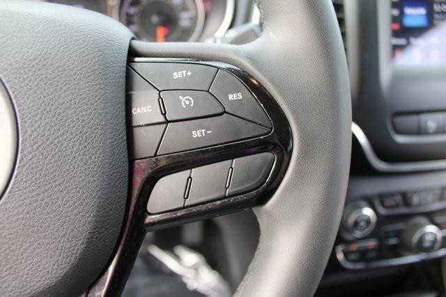 used 2020 Jeep Cherokee car, priced at $17,990