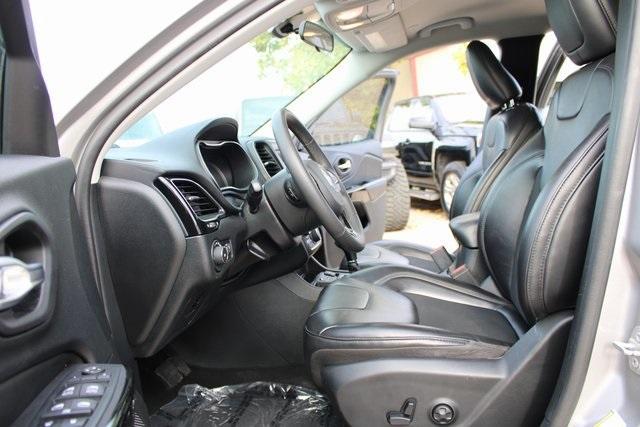 used 2020 Jeep Cherokee car, priced at $17,990