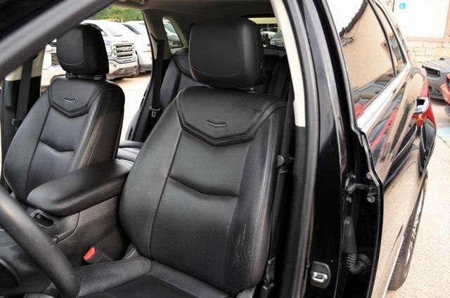 used 2017 Cadillac XT5 car, priced at $16,999