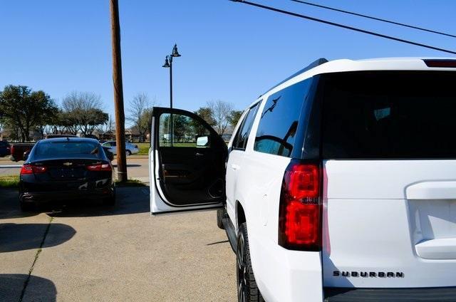 used 2020 Chevrolet Suburban car, priced at $39,990