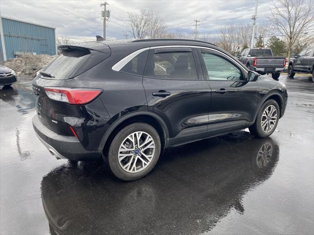 used 2022 Ford Escape car, priced at $25,905