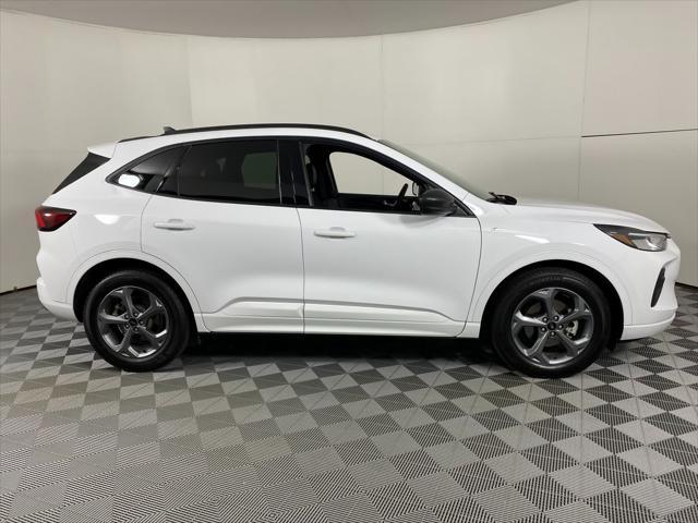 used 2023 Ford Escape car, priced at $23,913