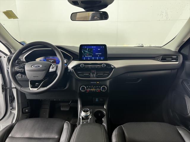 used 2022 Ford Escape car, priced at $24,436