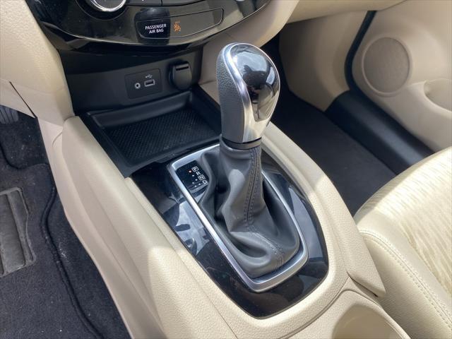 used 2019 Nissan Rogue car, priced at $19,959