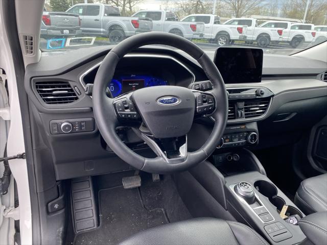used 2022 Ford Escape car, priced at $25,932