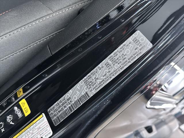 used 2021 Jeep Gladiator car, priced at $35,297
