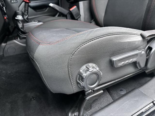used 2021 Jeep Gladiator car, priced at $35,297