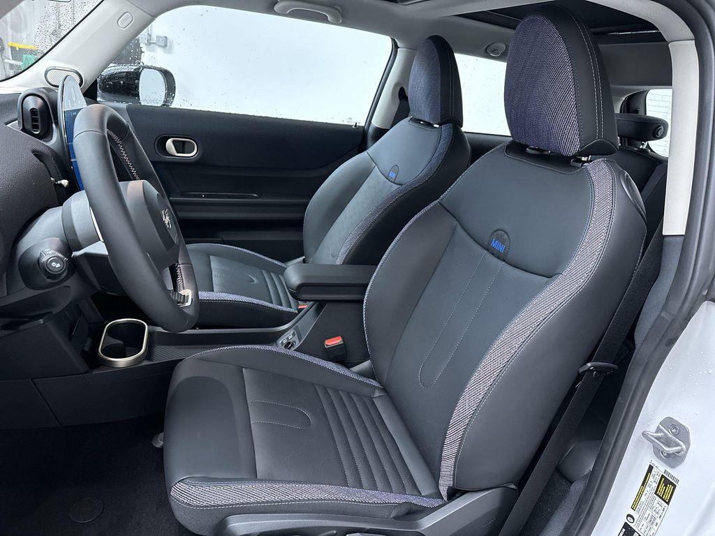 used 2025 MINI Hardtop car, priced at $37,295
