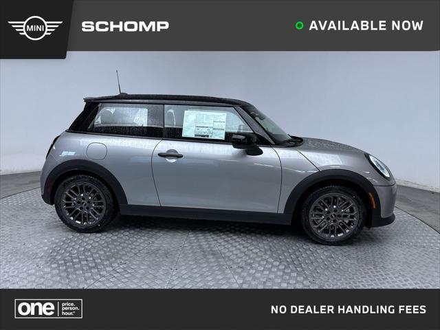 new 2025 MINI Hardtop car, priced at $36,445