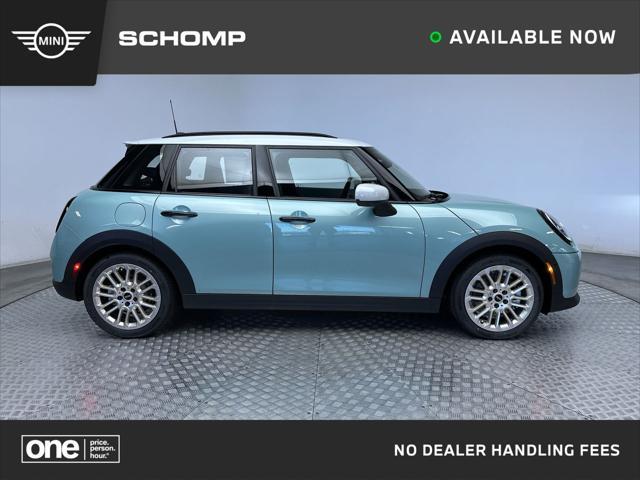 new 2025 MINI Hardtop car, priced at $39,630