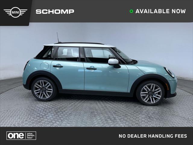 new 2025 MINI Hardtop car, priced at $37,145