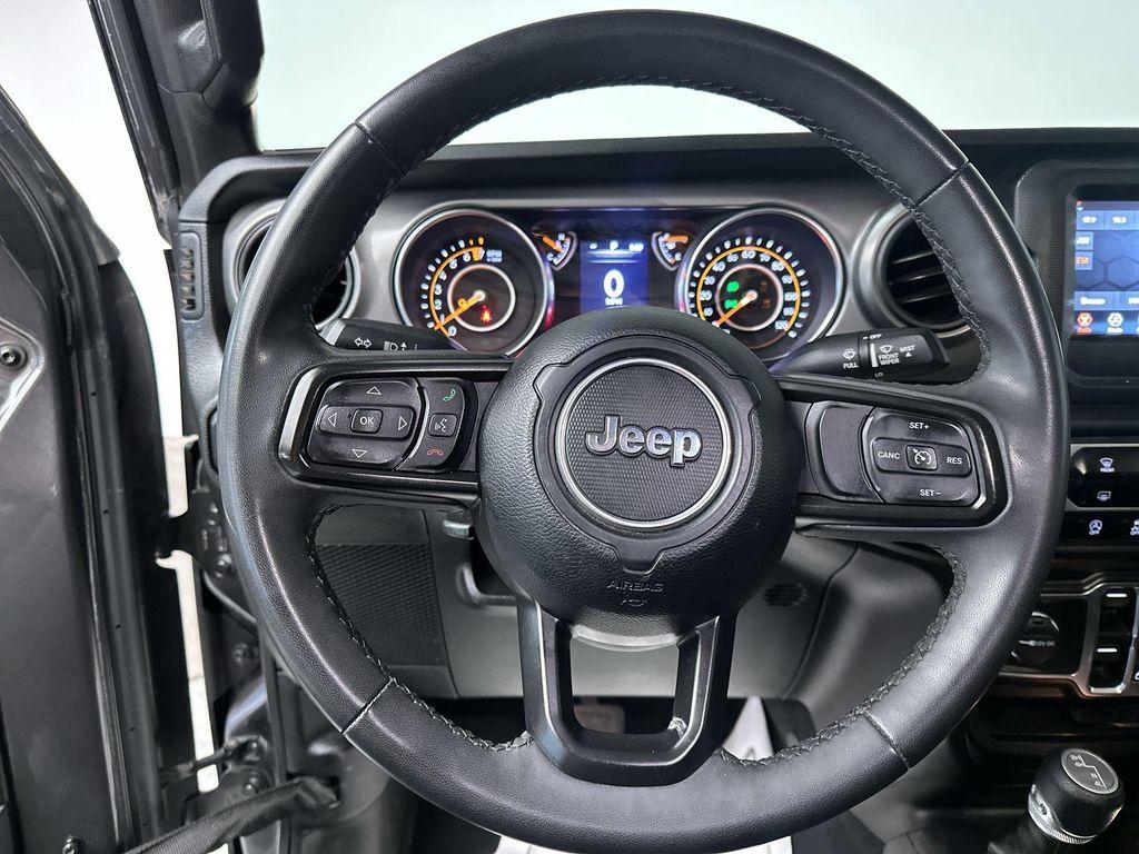 used 2023 Jeep Gladiator car, priced at $26,471