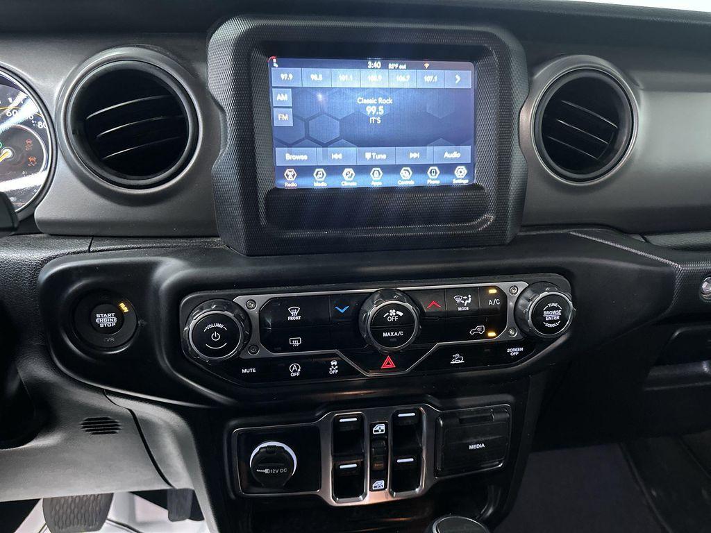 used 2023 Jeep Gladiator car, priced at $26,471