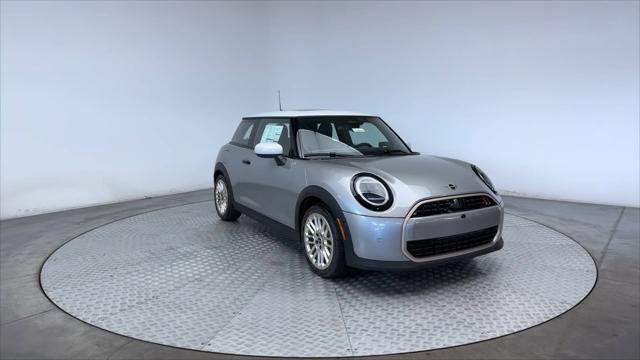 new 2025 MINI Hardtop car, priced at $38,295