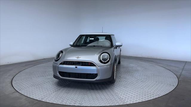 used 2025 MINI Hardtop car, priced at $38,295