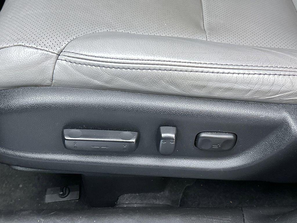 used 2016 Honda CR-V car, priced at $18,677