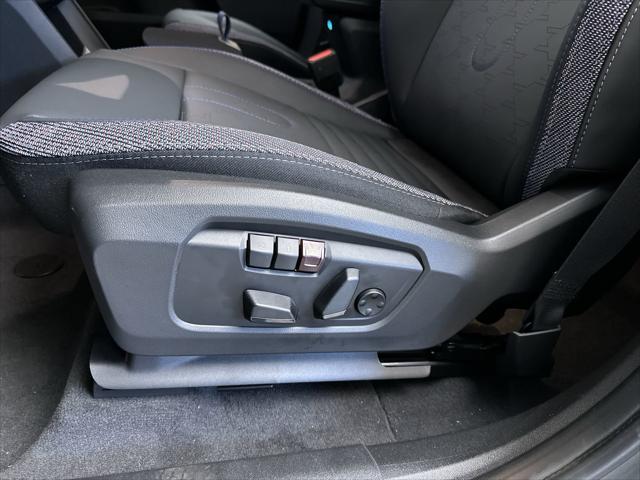 new 2025 MINI Countryman car, priced at $50,850