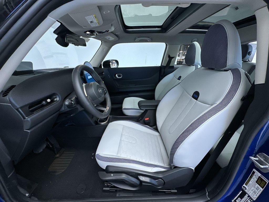 used 2025 MINI Hardtop car, priced at $32,930