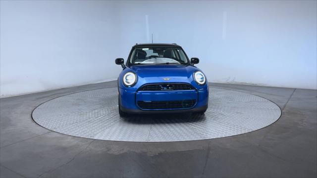 new 2025 MINI Hardtop car, priced at $32,930