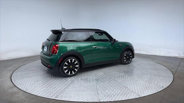 used 2022 MINI Hardtop car, priced at $20,961