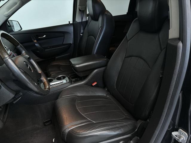 used 2012 GMC Acadia car, priced at $9,900