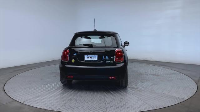 used 2024 MINI Hardtop car, priced at $24,971