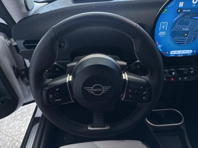 used 2025 MINI Hardtop car, priced at $33,165