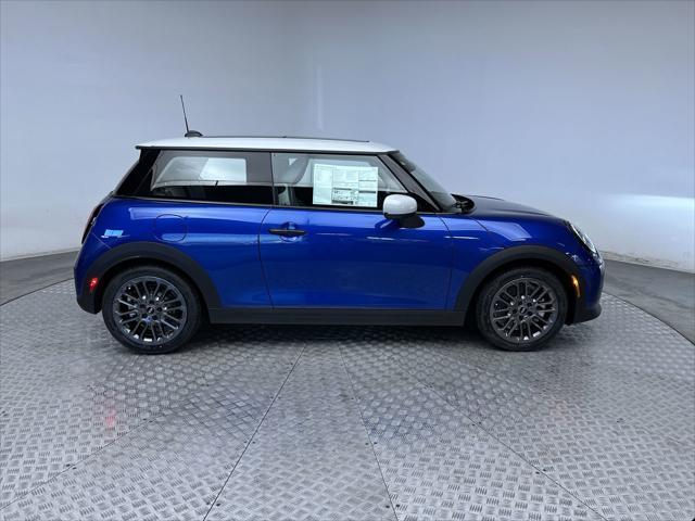 new 2025 MINI Hardtop car, priced at $32,430