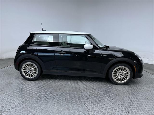 new 2025 MINI Hardtop car, priced at $35,595