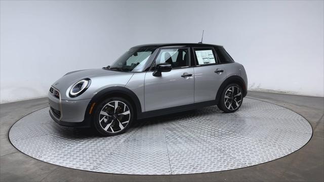 new 2025 MINI Hardtop car, priced at $38,530