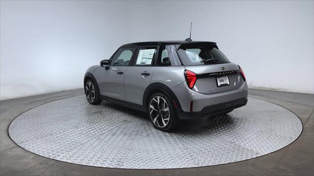 new 2025 MINI Hardtop car, priced at $38,530