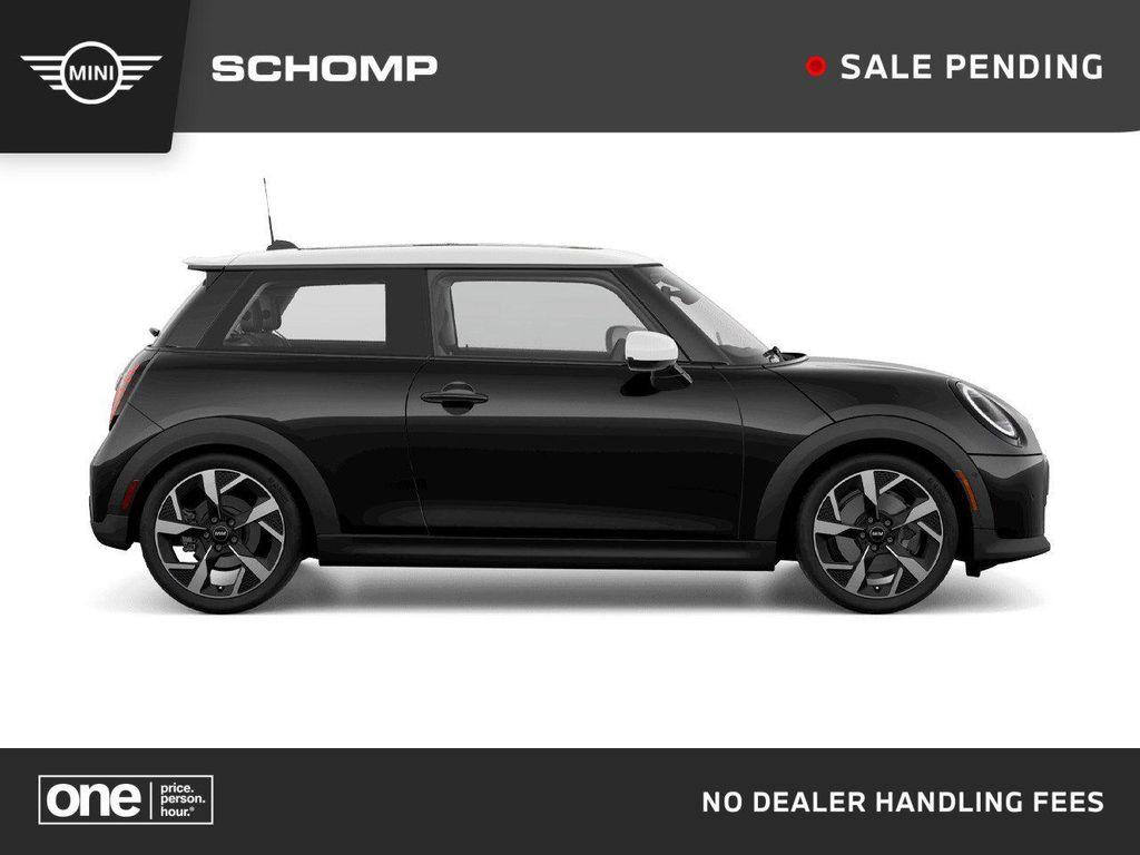 new 2025 MINI Hardtop car, priced at $39,225