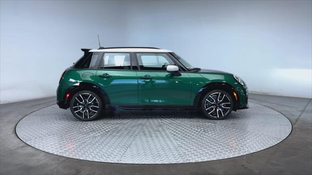 new 2025 MINI Hardtop car, priced at $40,830