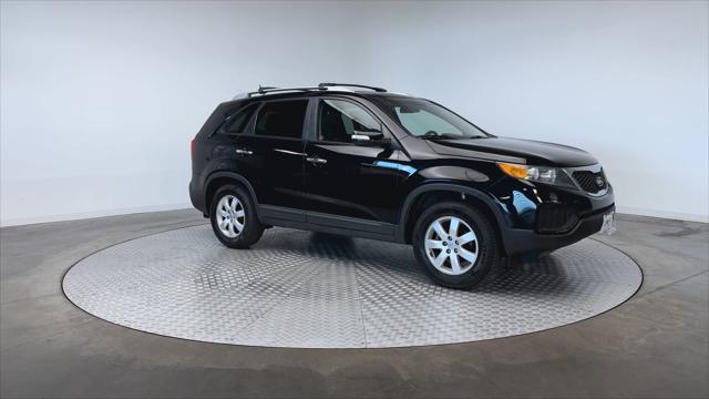 used 2013 Kia Sorento car, priced at $5,500