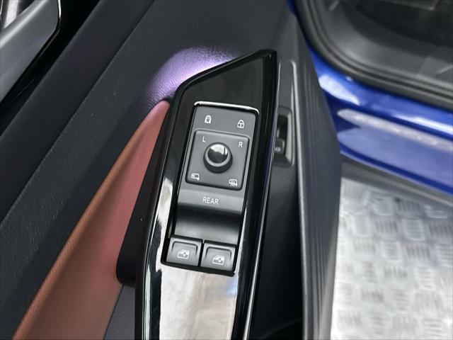 used 2022 Volkswagen ID.4 car, priced at $24,997