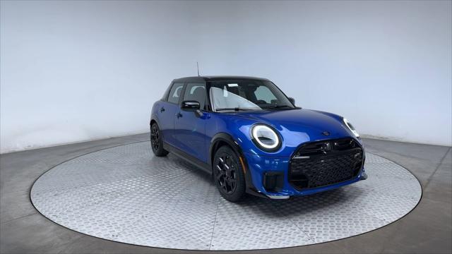 new 2025 MINI Hardtop car, priced at $40,580