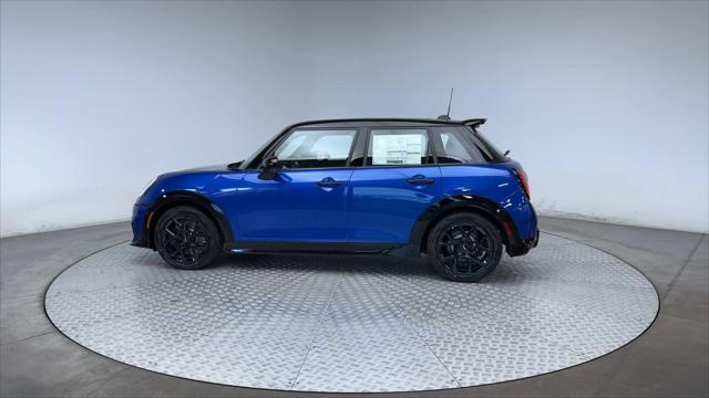 new 2025 MINI Hardtop car, priced at $40,580