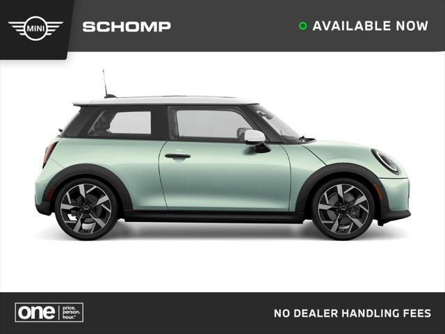 new 2025 MINI Hardtop car, priced at $33,595