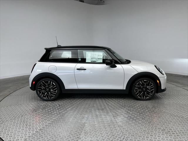 new 2025 MINI Hardtop car, priced at $38,725
