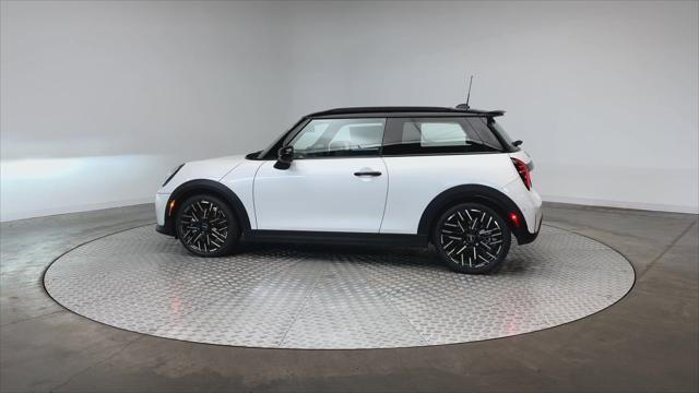 new 2025 MINI Hardtop car, priced at $38,725