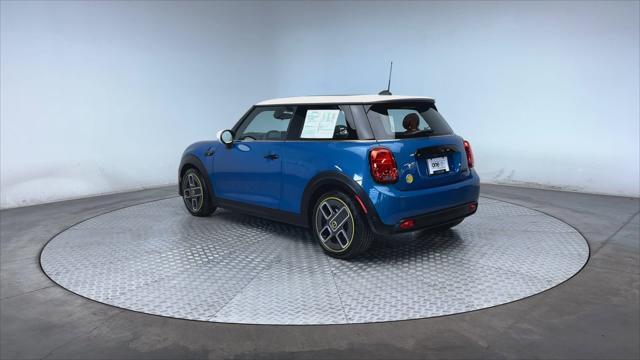 used 2023 MINI Hardtop car, priced at $23,621